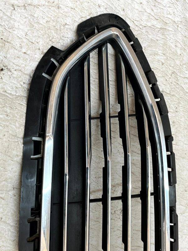 Ford Fiesta MK8 Front Bumper Center Grille 2017 TO 2022 H1BB-8B271-B1 Genuine 1 Ford Fiesta MK8 Front Bumper Center Grille 2017 TO 2022 H1BB 8B271 B1 Genuine 178237139284 2
