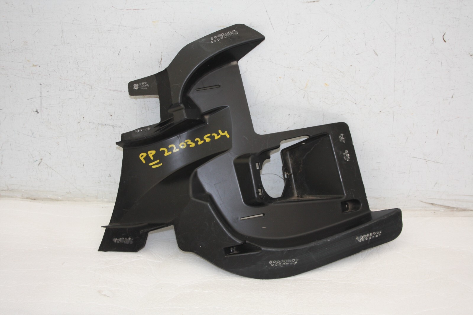 Ford Puma Front Bumper Left Support Bracket 2020 ON L1TB-17E889-B Genuine