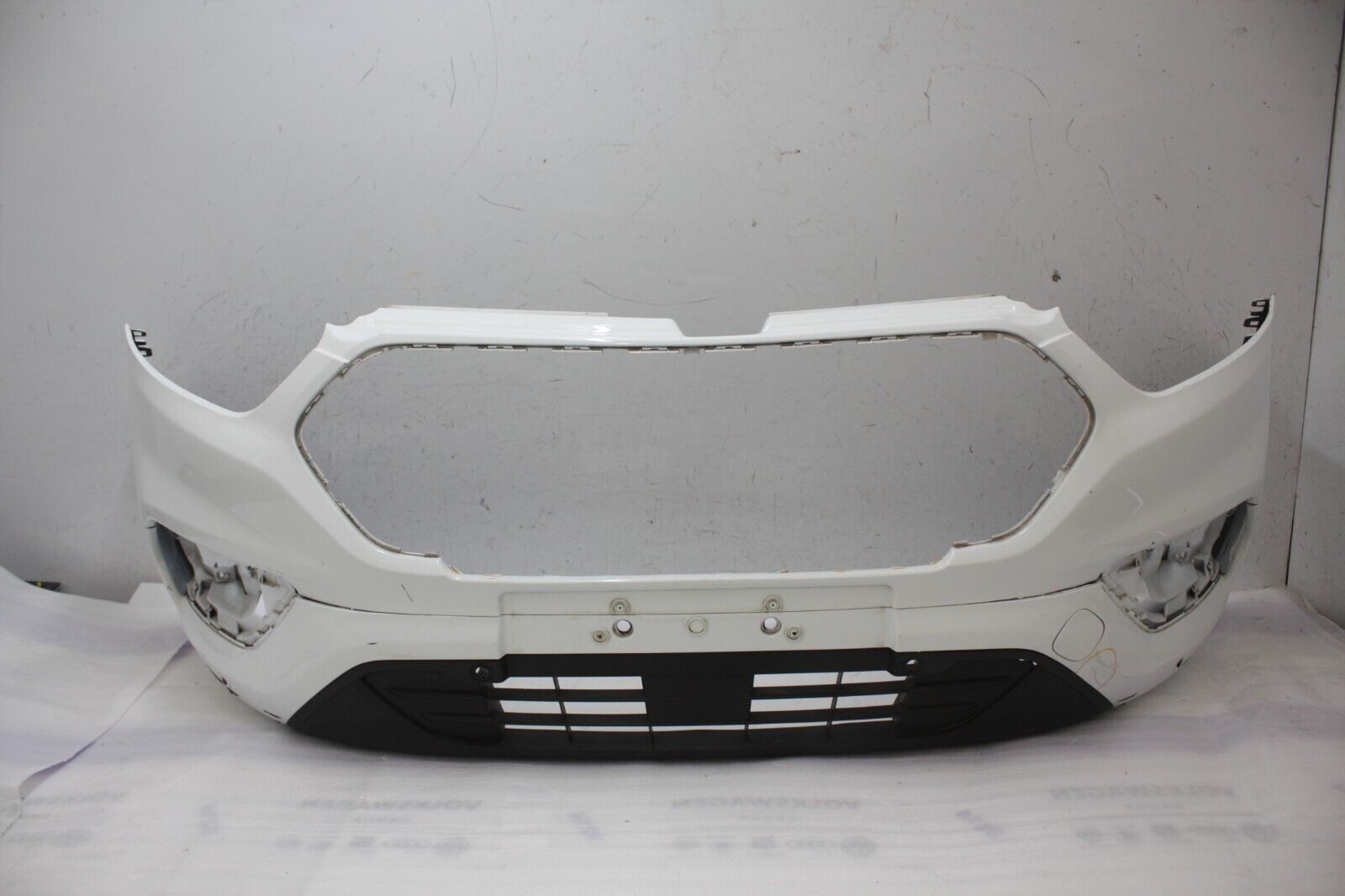 Ford Transit Custom Front Bumper 2018 TO 2023 JK21-R17757-A Genuine *DAMAGED*