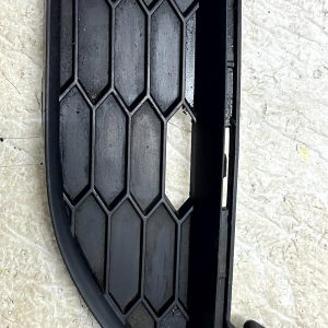 Honda CR-V Front Bumper Right Lower Grill Trim 2015 TO 2018 71103-T0N-T0 Genuine - Image 4