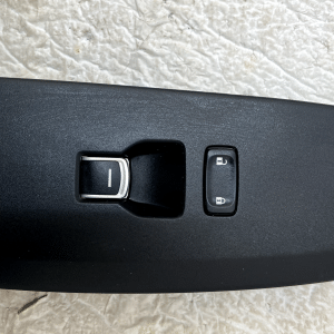 Honda ZR-V Front Left Door Window Control Switch 2023 ON M64609 Genuine - Image 3