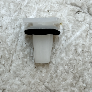 Hyundai I20 Rear Bumper Side Mounting Retainer Clip 866251E000 Genuine - Image 9