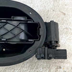 Jaguar F-Pace X761 Fuel Tank Filler Flap Cover Cap 16-21 HK83-27936-CD - Image 5