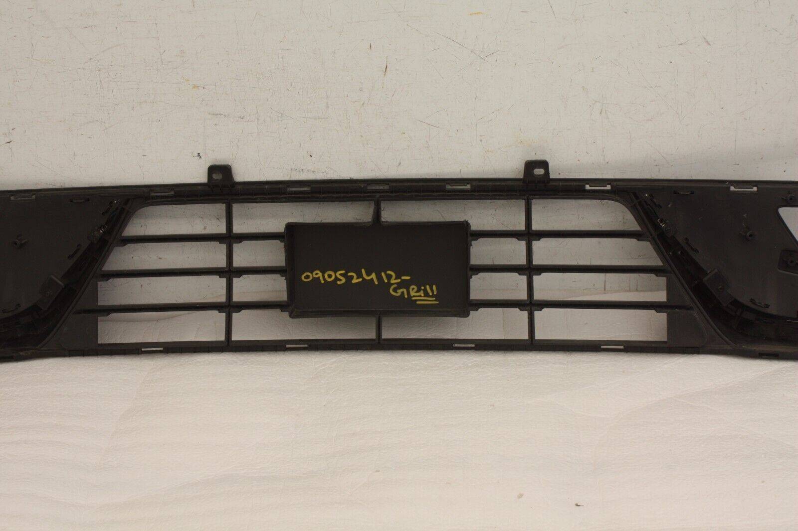 Kia-Niro-Front-Bumper-Lower-Grill-86561-G5100-Genuine-DAMAGED-176371217294-15