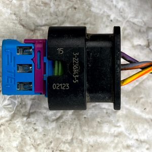 LR Defender Discovery PDC Parking Sensor Loom Plug Connector 22363441 Genuine - Image 9