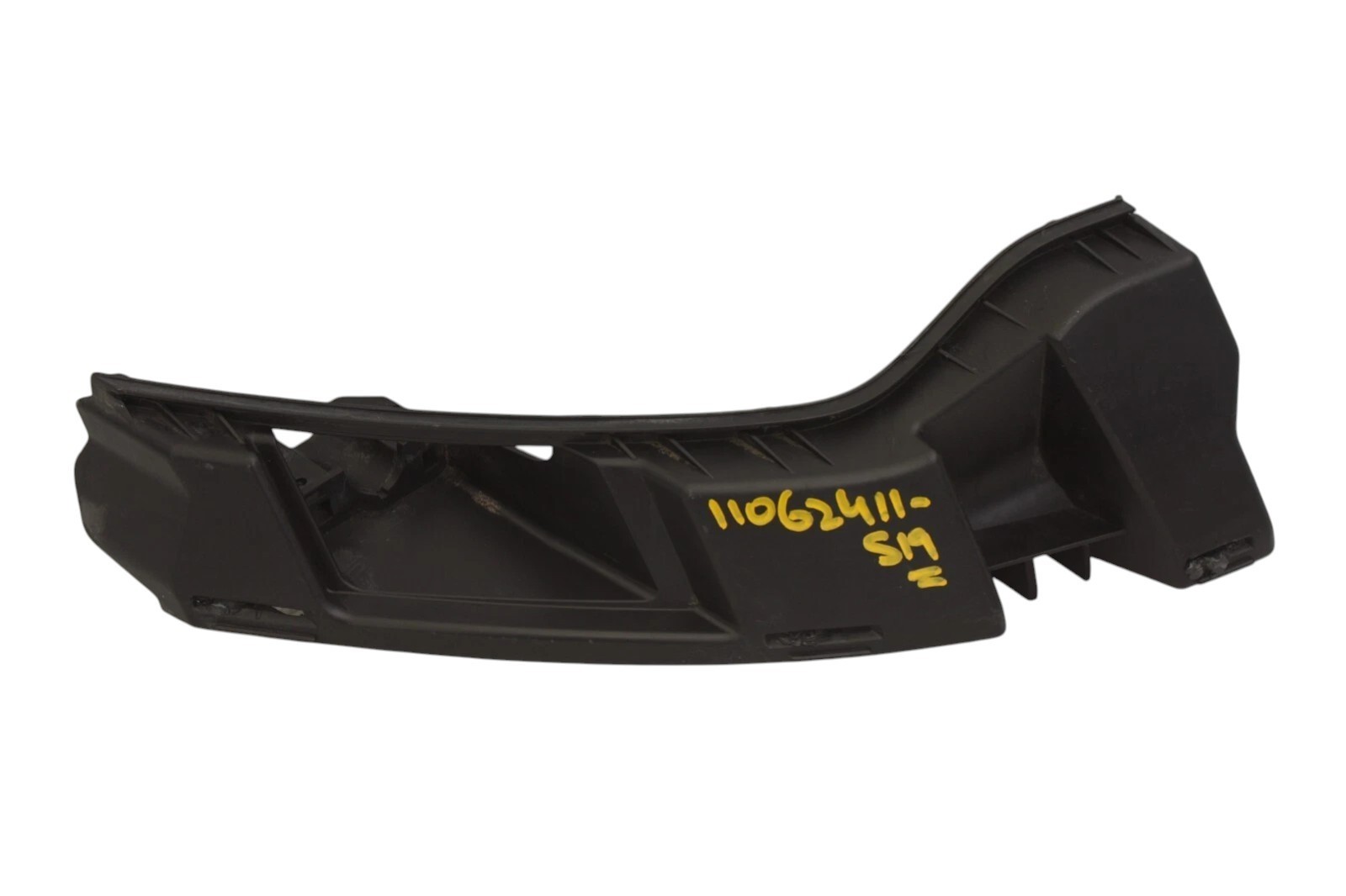 LR Discovery Sport L550 Front Bumper Right Bracket 15-19 FK72-17E762-BA Genuine