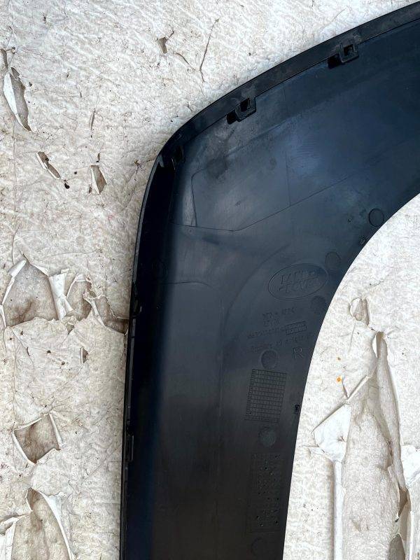 LR Range Rover L460 Rear Bumper Right Corner Trim 2022 ON M8E2 17C768 C Genuine 178519530624 10