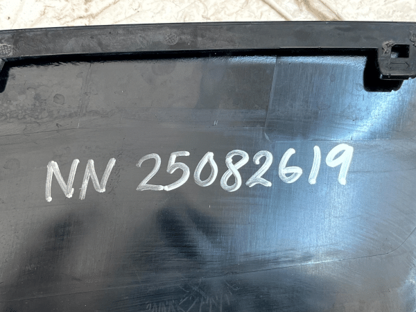 LR Range Rover L460 Rear Bumper Right Corner Trim 2022 ON M8E2 17C768 C Genuine 178519530624 14