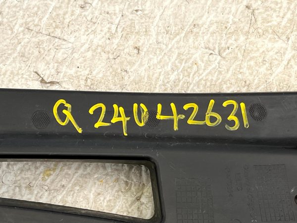 LR Range Rover Vogue L460 Front Bumper Right Bracket 22 ON M8E2 17C862 A Genuine 178504884274 12