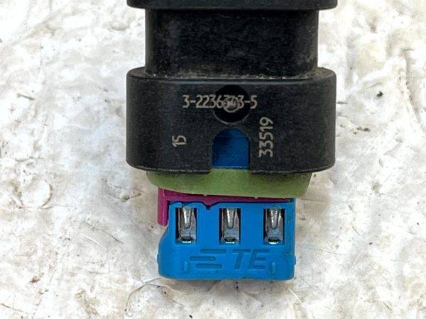 Land Rover Defender Discovery Parking Sensor Plug Connector 3 2236343 5 Genuine 178448522894 8