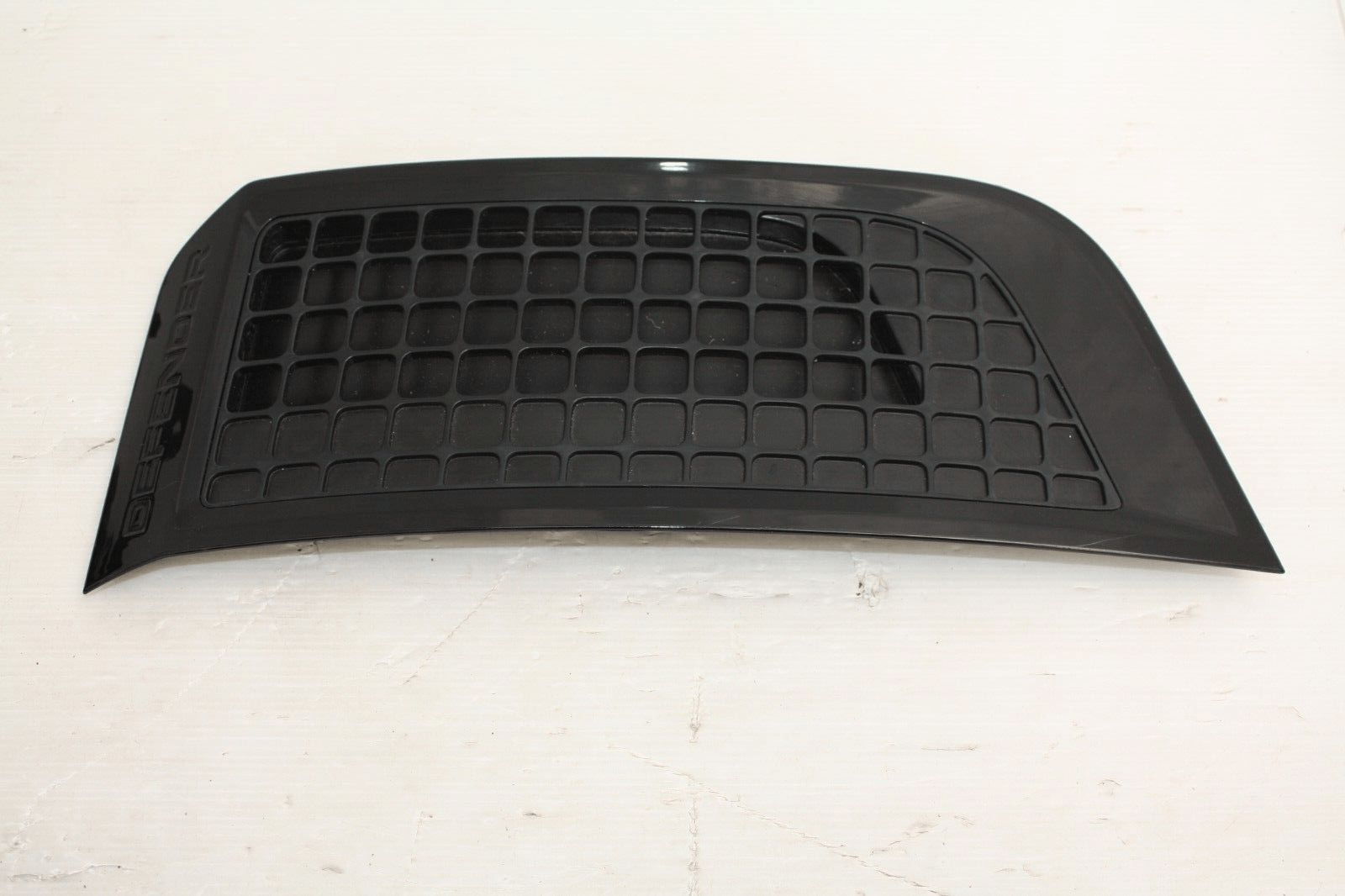 Land-Rover-Defender-Front-Right-Wing-Grill-2019-on-N8B2-280B10-BA-Genuine-175750856504