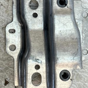 Land Rover Defender L663 Right Side Panel Support Bracket L8B2-101N00-AD Genuine - Image 7