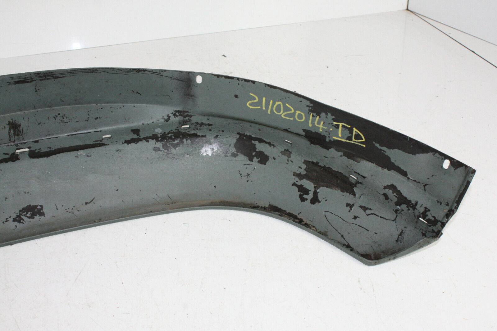 Land-Rover-Defender-Wheel-Arch-Flare-Spat-Front-Left-Painted-Type-Genuine-175367529954-8