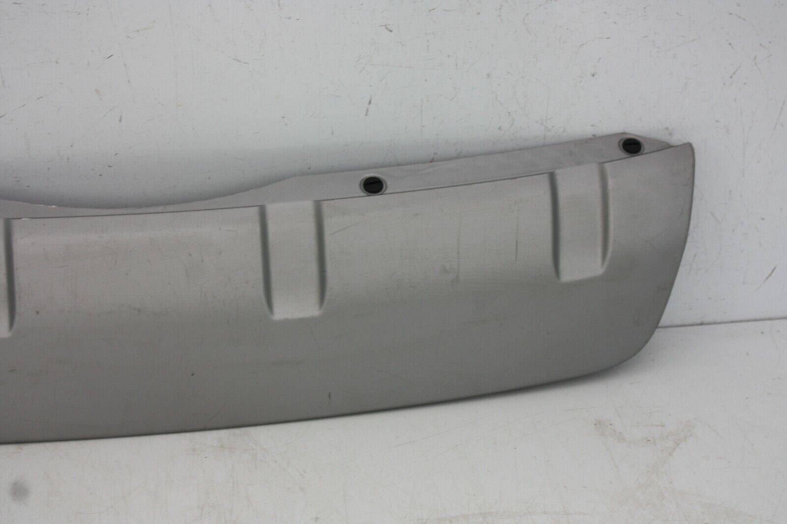 Land-Rover-Discovery-5-Rear-Bumper-Tow-Eye-Cover-2017-Onwards-Genuine-175367544144-3