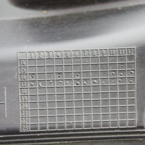 Land Rover Discovery 5 Rear Left Tailgate Trim Panel 2017 On HY32-44249-AD - Image 12