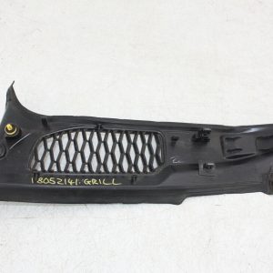 Land Rover Discovery 5 Rear Left Tailgate Trim Panel 2017 On HY32-44249-AD - Image 7