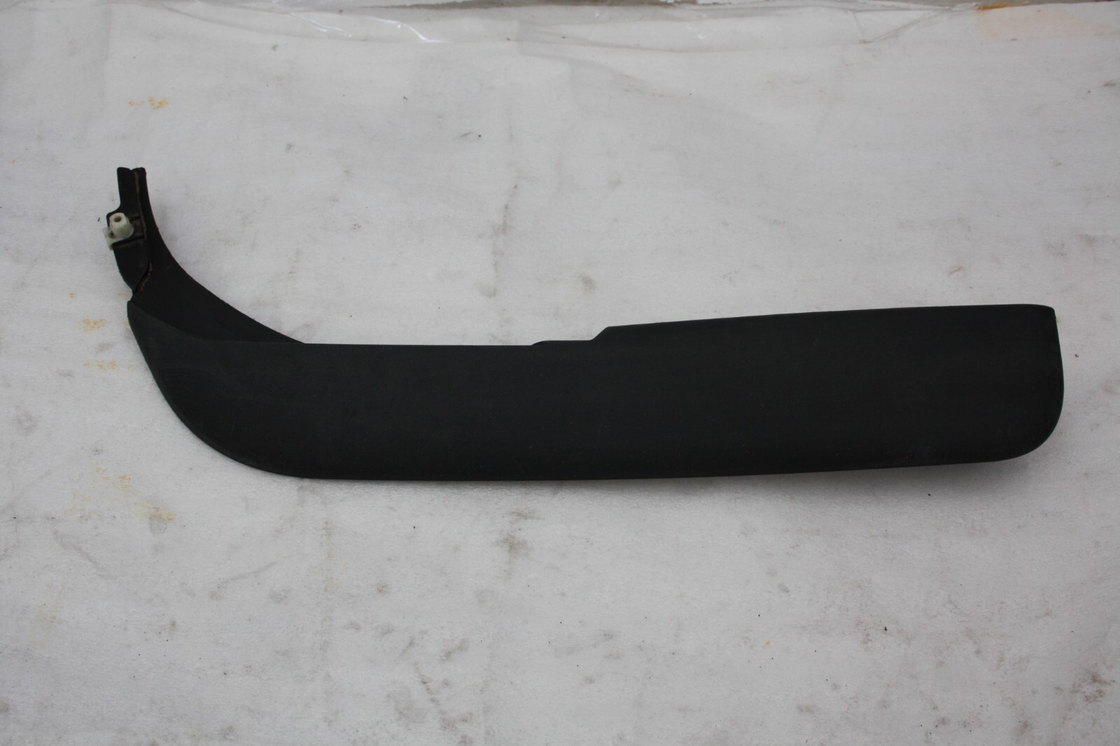 Land Rover Discovery Front Right Mud Guard 2013 TO 2017 EH22-17F017-AA Genuine