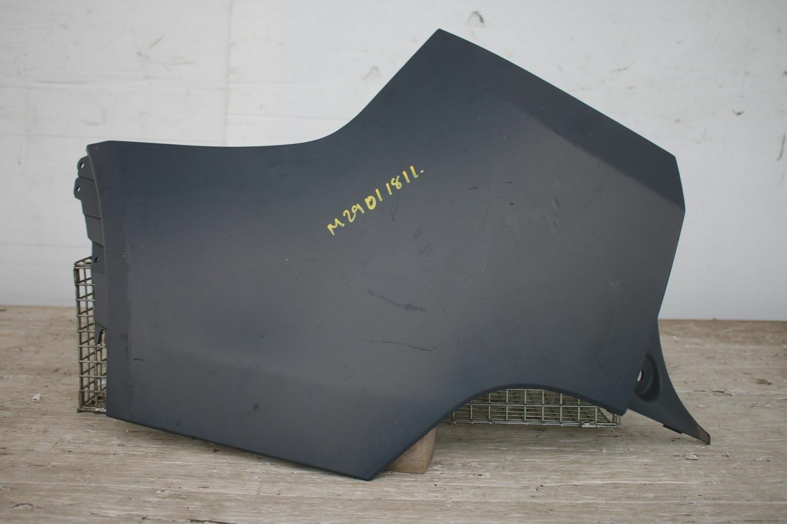 Land Rover Discovery Sport Rear Bumper Left Corner