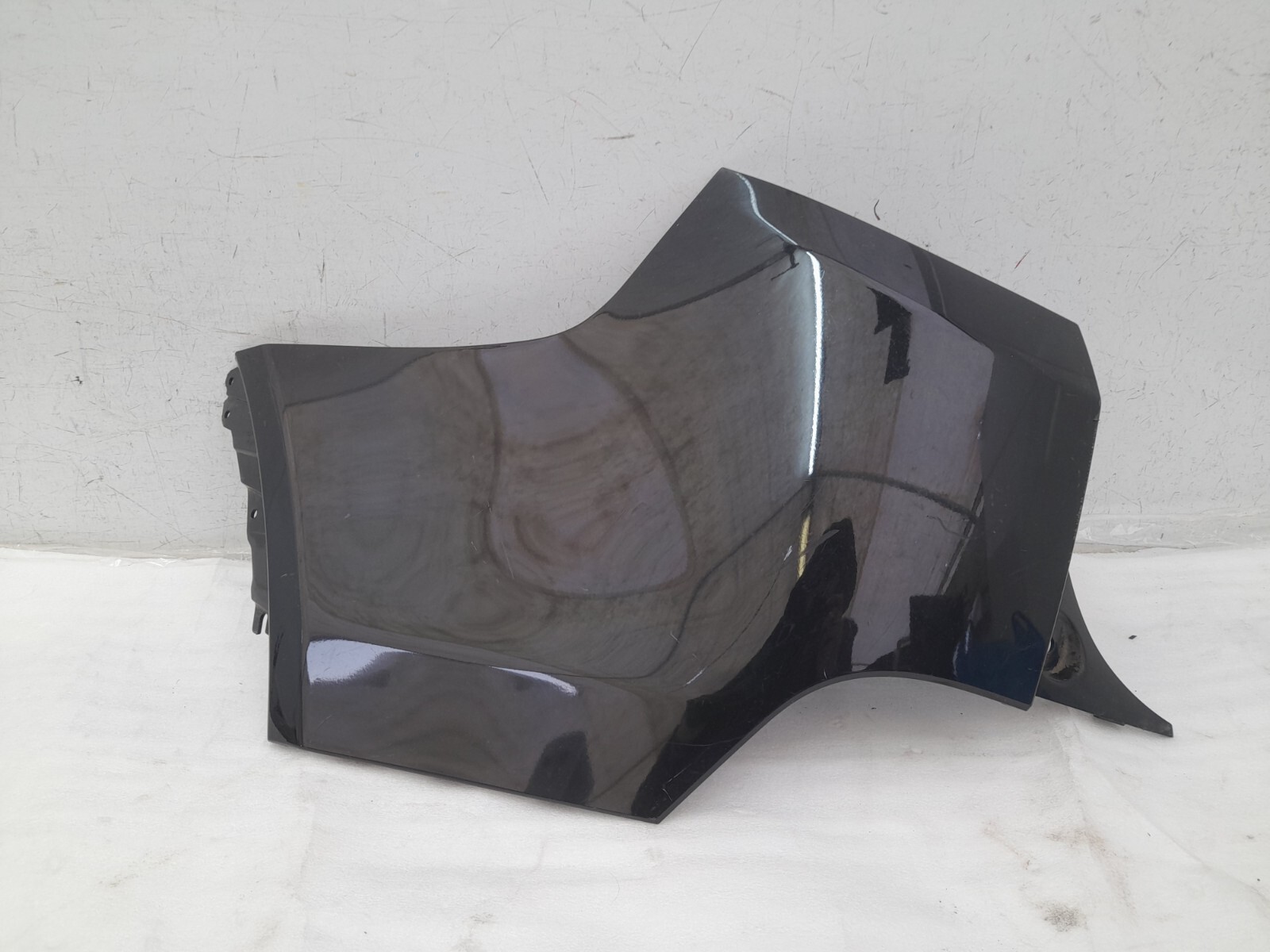 Land Rover Discovery Sport Rear Bumper Left Corner 2015 TO 2019 FK72-17927-A