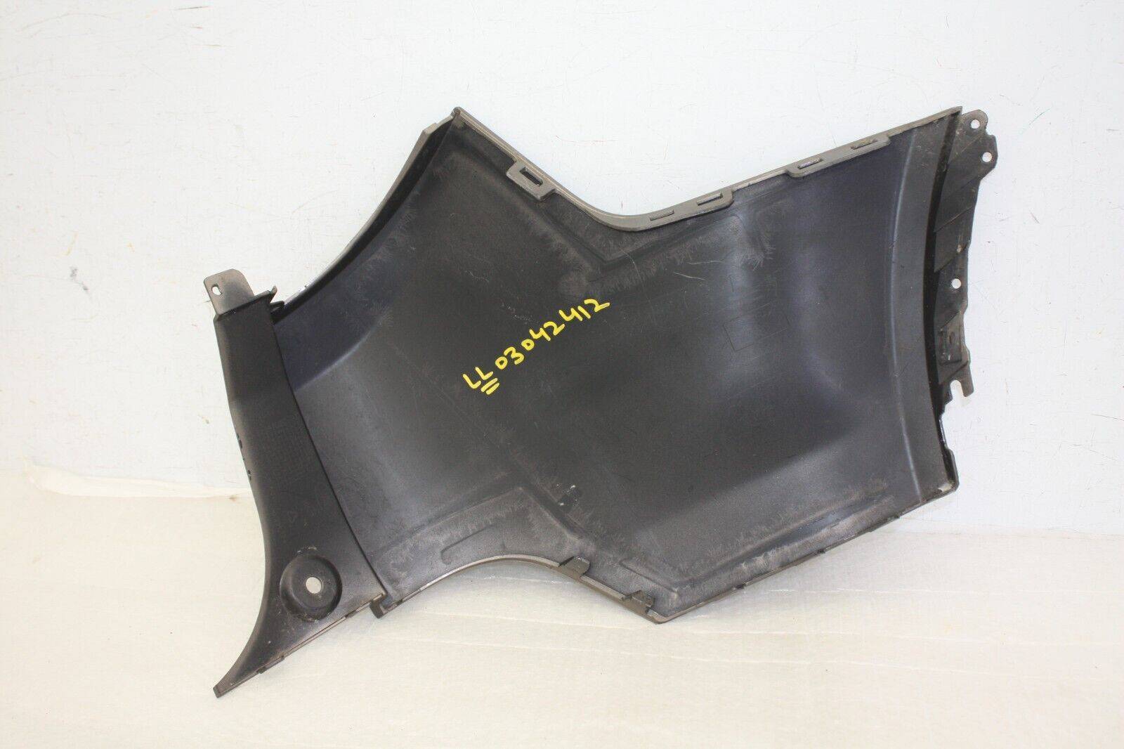 Land-Rover-Discovery-Sport-Rear-Bumper-Left-Side-Corner-2015-2019-FK72-17927-A-176318216094-13