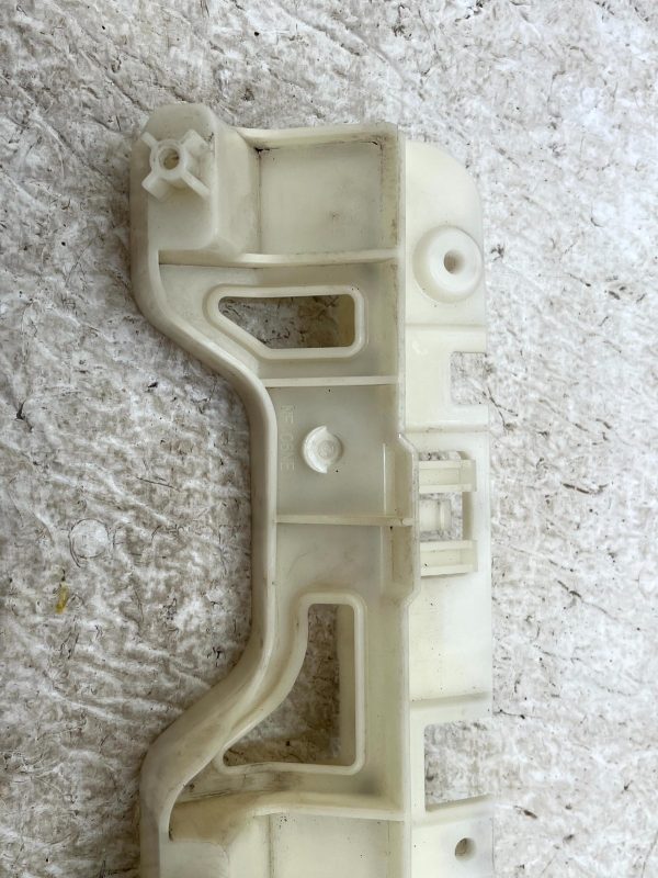 Lexus NX 300h Front Bumper Right Side Bracket 2018 TO 2022 52533-78020 Genuine 1 Lexus NX 300h Front Bumper Right Side Bracket 2018 TO 2022 52533 78020 Genuine 178560614234 2