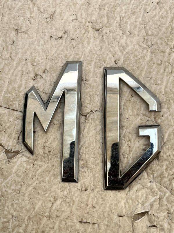 MG Bumper Grille Chrome Logo Badge Emblem Genuine 178427256804 8