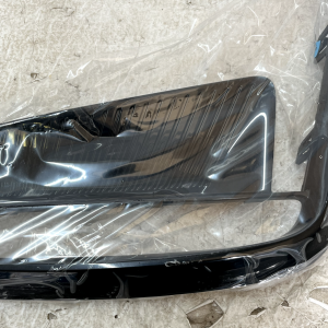 MG MG4 Front Bumper Left Fog Light Cover Trim 2022 ON 10977789 Genuine - Image 4