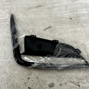 MG MG4 Front Bumper Left Fog Light Cover Trim 2022 ON 10977789 Genuine - Image 6