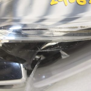 Mazda 2 Right Side Headlight D09K-51030 Genuine *DAMAGED* - Image 7