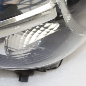Mazda 2 Right Side Headlight D09K-51030 Genuine *DAMAGED* - Image 10