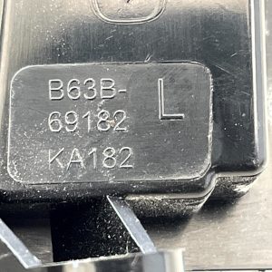Mazda 6 Front Left Side Door Mirror Turn Indicator Light B63B-69182 Genuine - Image 12