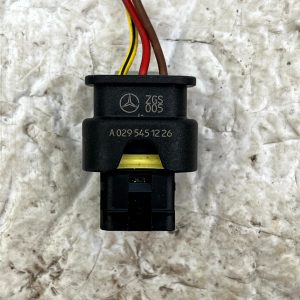 Mercedes A Class W177 PDC Parking Sensor Loom Plug Connector A0295451226 Genuine - Image 3