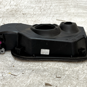 Mercedes B Class W247 Fuel Filler Flap Cap Cover 2019 - 2025 A2476303302 Genuine - Image 10