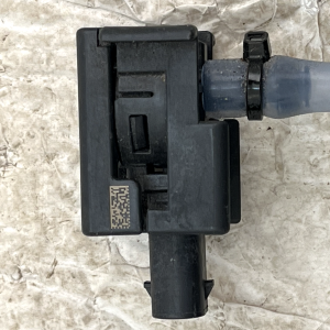 Mercedes B Class W247 Pedestrian Protection Pressure Sensor 19 TO 25 A2479051305 - Image 18