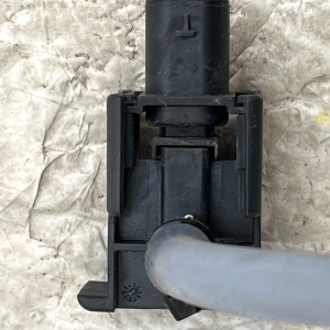 Mercedes B Class W247 Pedestrian Protection Pressure Sensor 19 TO 25 A2479051305 - Image 19