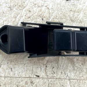 Mercedes C Class Rear Bumper Right Bracket 2014 TO 2018 A2058800603 Genuine - Image 3