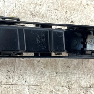 Mercedes C Class Rear Bumper Right Bracket 2014 TO 2018 A2058800603 Genuine - Image 4