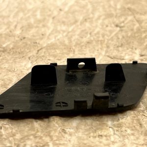 Mercedes C Class W204 Front Bumper Tow Eye Cover 11 TO 14 A2048850426 Genuine - Image 10