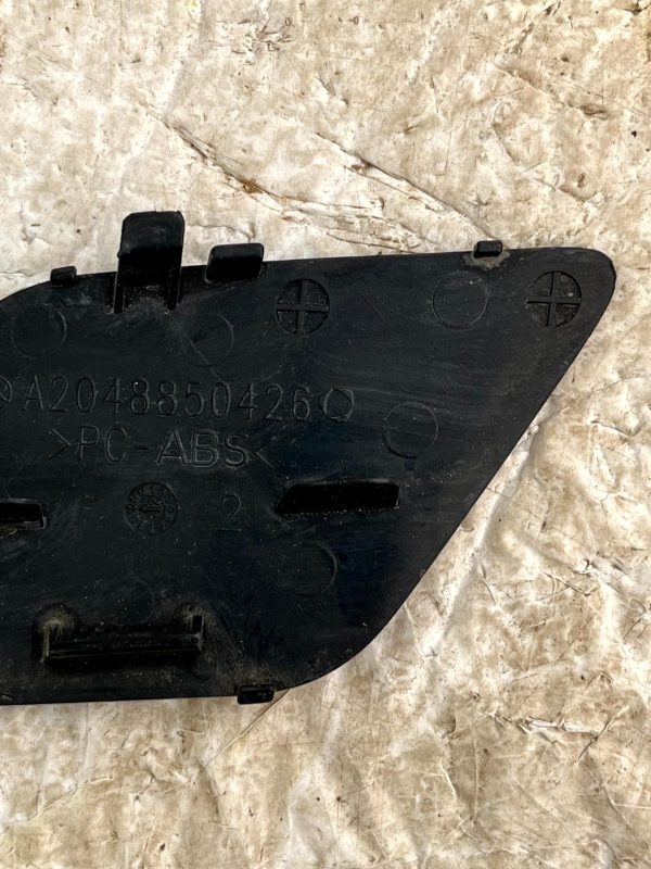 Mercedes C Class W204 Front Bumper Tow Eye Cover 11 TO 14 A2048850426 Genuine 178230937604 7