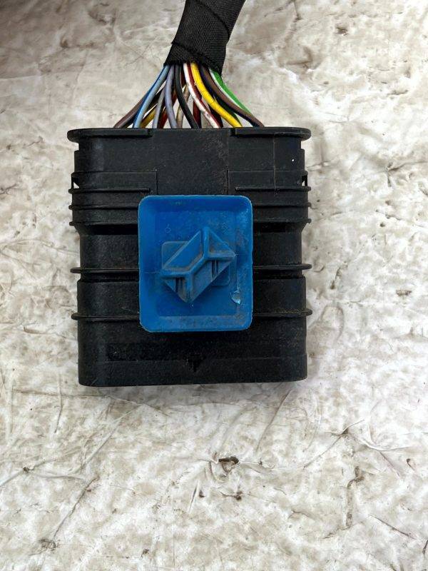 Mercedes C Class W204 PDC Parking Sensor Loom Plug Connector A0001534524 Genuine 178527788354 4