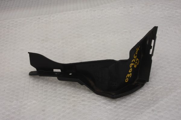 Mercedes-C-Class-W205-AMG-Front-Bumper-Right-Bracket-14-22-A2058853965-Genuine-178296613304