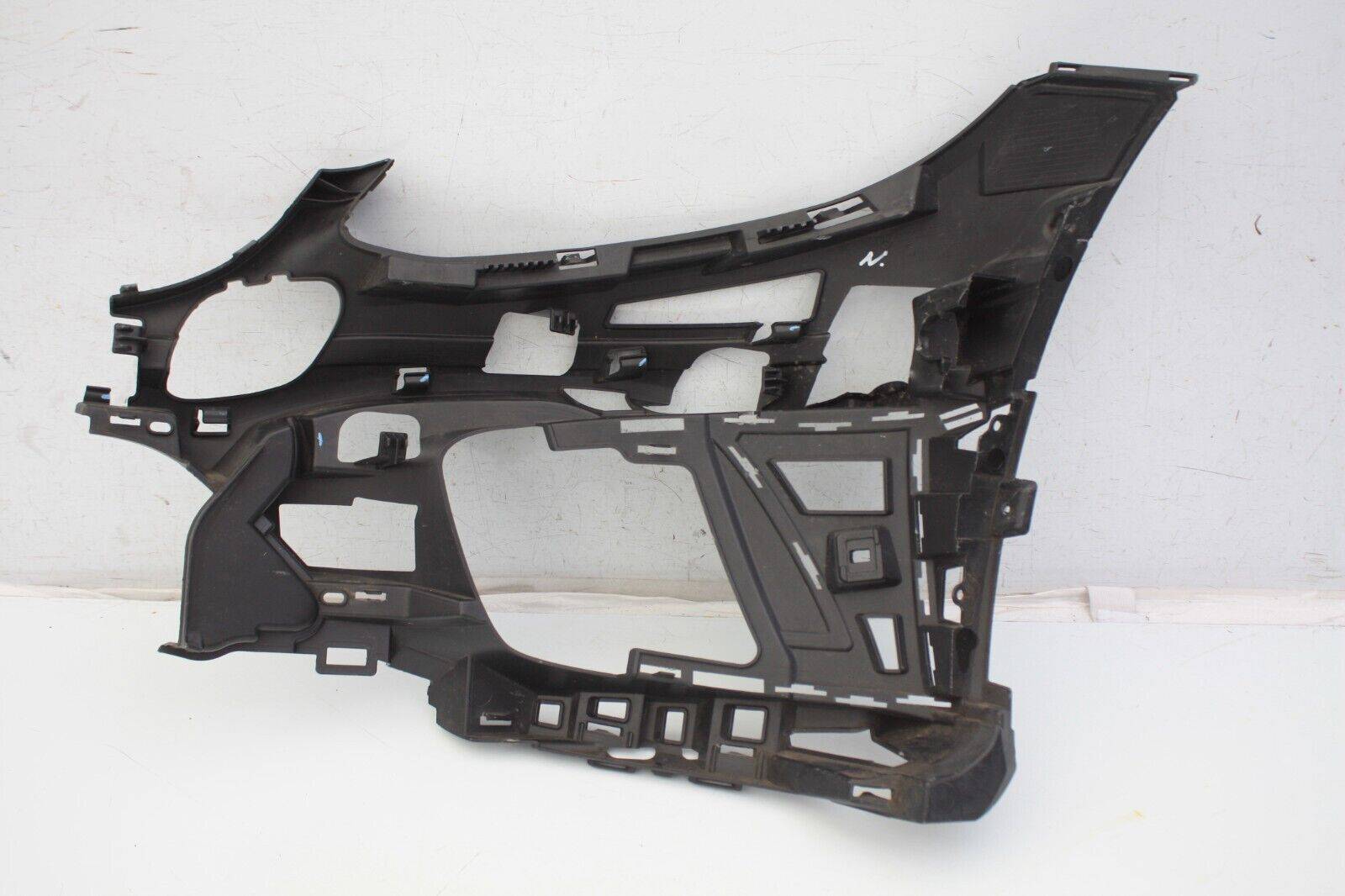 Mercedes-C-Class-W205-AMG-Front-Bumper-Right-Bracket-18-22-A2058855602-Genuine-176596589074-8