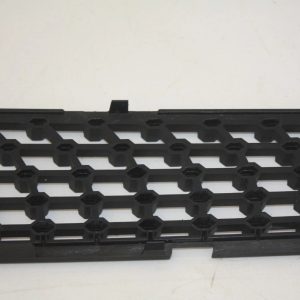Mercedes C Class W205 AMG Front Right Side Grill 2018-2022 A2058881460 Genuine - Image 7