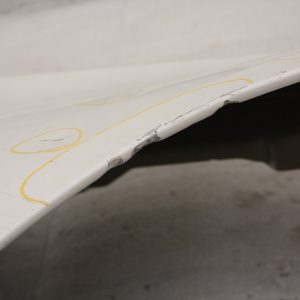 Mercedes C Class W205 Front Right Side Wing A2058810201 Genuine *DAMAGED* - Image 10
