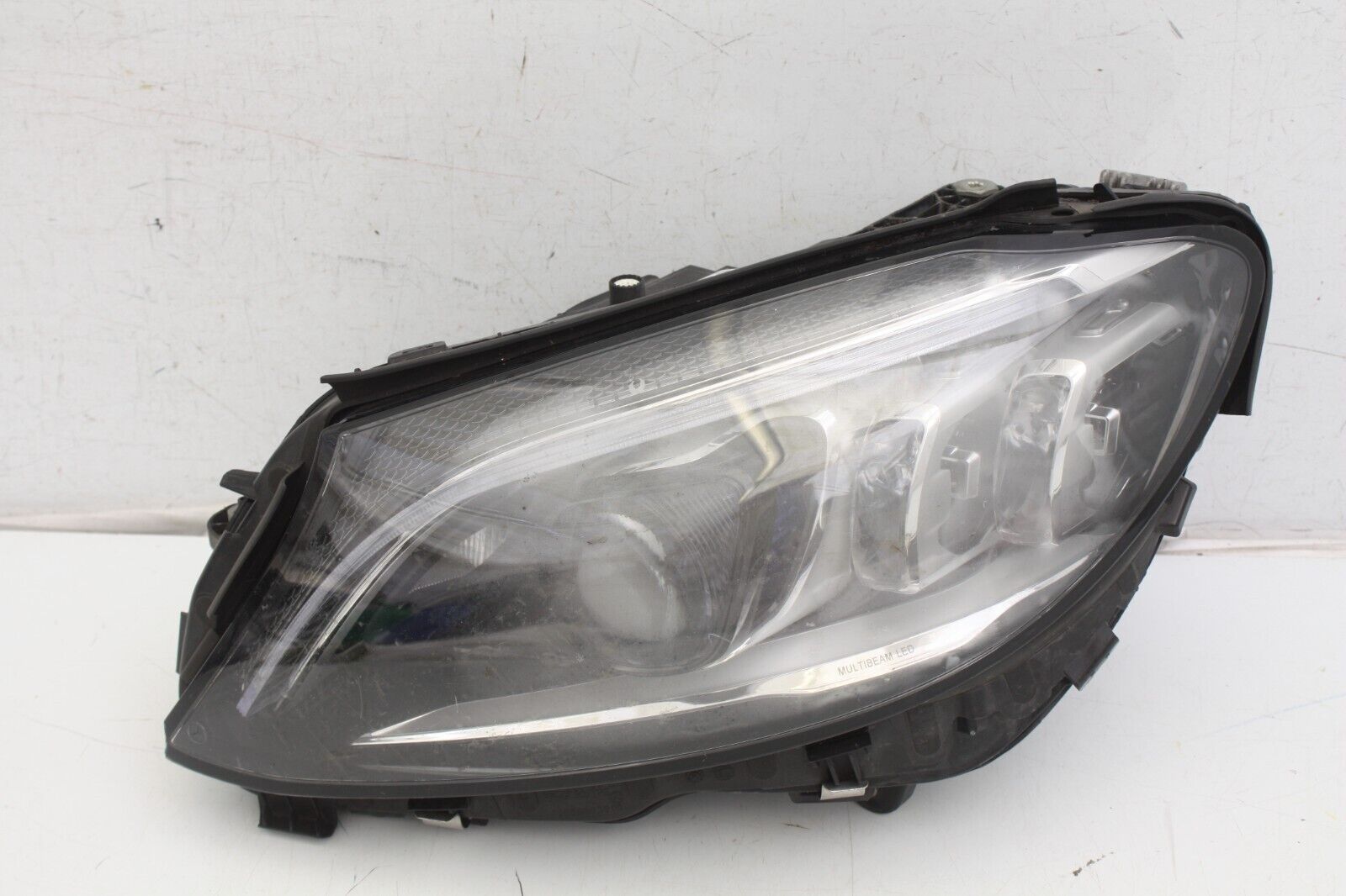 Mercedes C Class W205 Left LED Headlight 2018 TO 2022 A2059061706 *LENS DAMAGED*