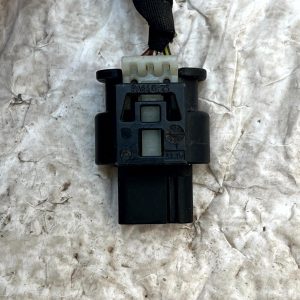 Mercedes C Class W205 PDC Parking Sensor Loom Plug Connector A0225452426 Genuine 12 Mercedes C Class W205 PDC Parking Sensor Loom Plug Connector A0225452426 Genuine - Image 4