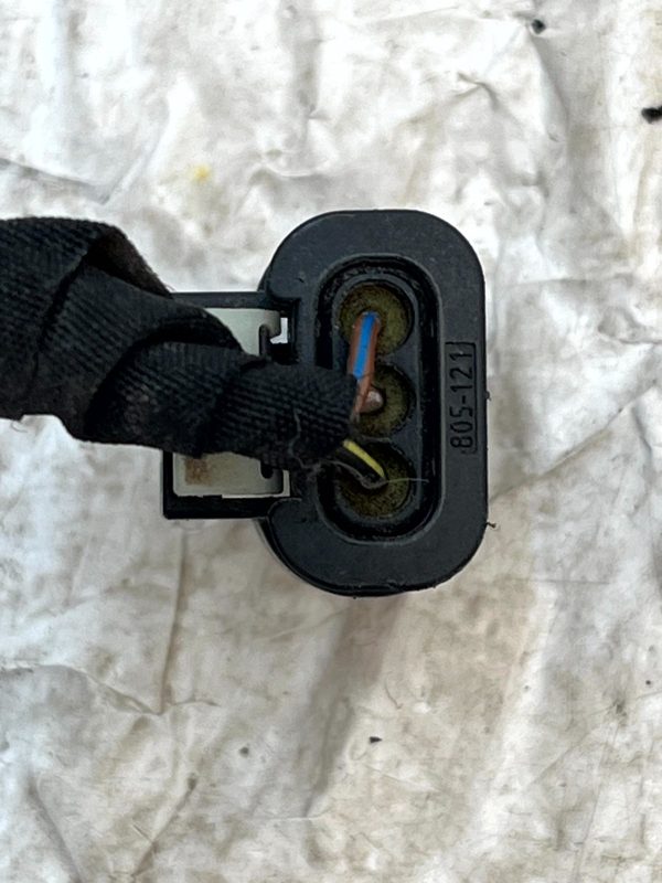 Mercedes C Class W205 PDC Parking Sensor Loom Plug Connector A0225452426 Genuine 5 Mercedes C Class W205 PDC Parking Sensor Loom Plug Connector A0225452426 Genuine 178322092164 6