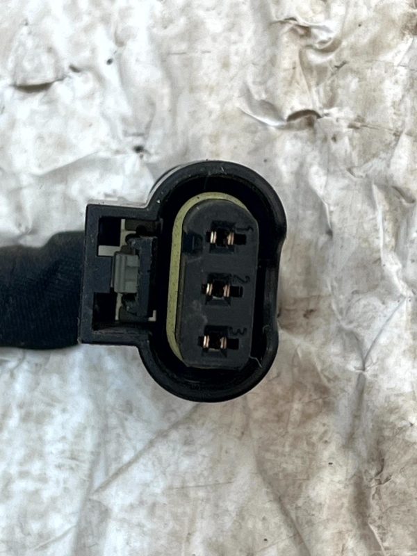 Mercedes C Class W205 PDC Parking Sensor Loom Plug Connector A0225452426 Genuine 6 Mercedes C Class W205 PDC Parking Sensor Loom Plug Connector A0225452426 Genuine 178322092164 7