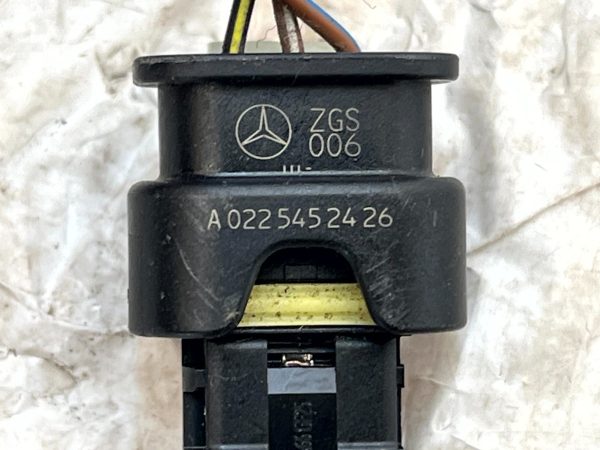 Mercedes C Class W205 PDC Parking Sensor Loom Plug Connector A0225452426 Genuine 7 Mercedes C Class W205 PDC Parking Sensor Loom Plug Connector A0225452426 Genuine 178322092164 8