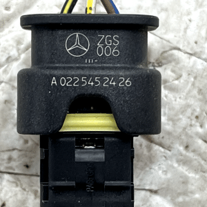 Mercedes C-Class W205 PDC Sensor Wiring Loom Plug Connector A0225452426 Genuine - Image 5